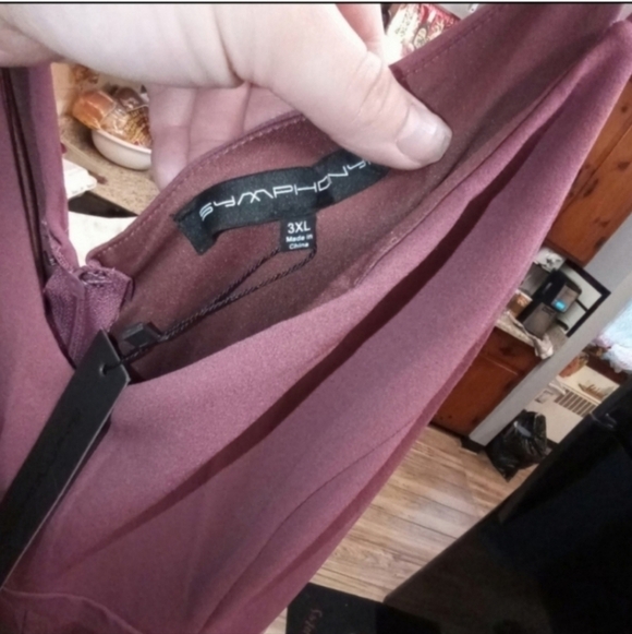 🍂🍁NWT SYMPHONY 3X RUFFLE OPEN LEG JUMPSUIT - Picture 2 of 7